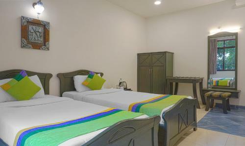 Treebo Trend Royalty Hotel