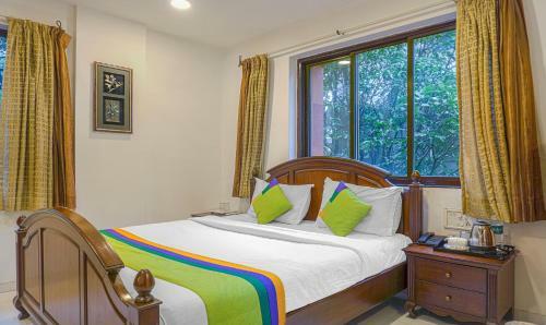 Treebo Trend Royalty Hotel