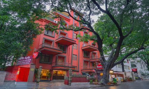 Treebo Trend Royalty Hotel