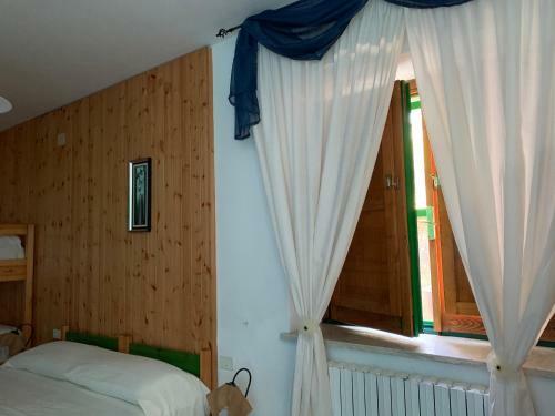 Hostal Residence Il Varco Del Pollino