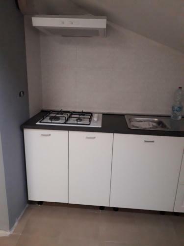 Hostal First House Mansarda Vacanze
