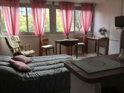 Apartamento Studios - Gr�oux-les-bains - Solo/duo