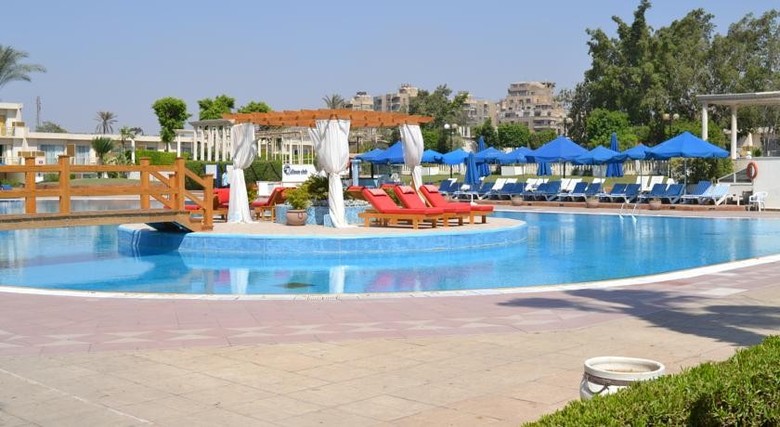 Hotel Pyramids Park Resort