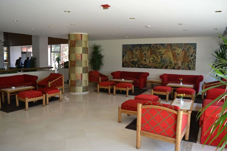 Hotel Pyramids Park Resort