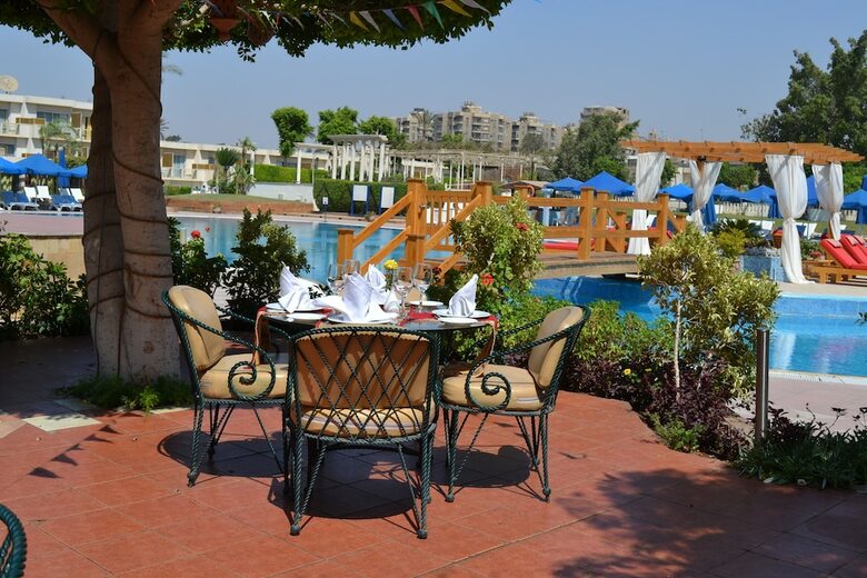Hotel Pyramids Park Resort