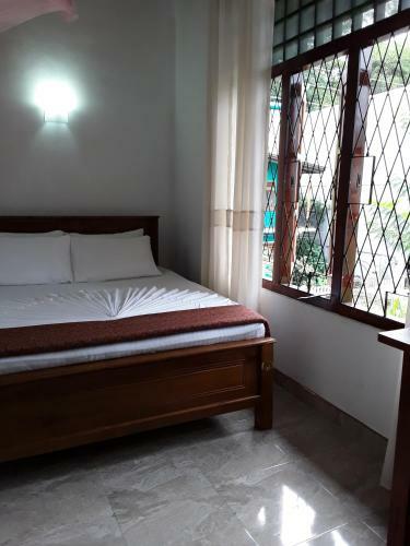 Hostal Ella Grand Peak Hotel