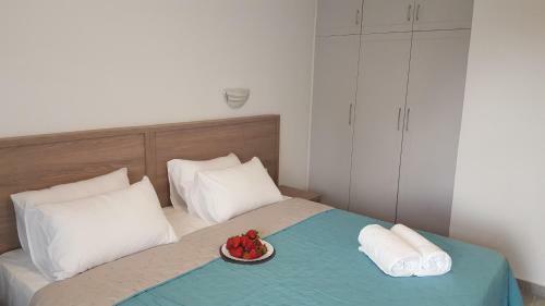 Manoli Apartments