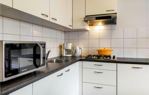 Awesome Home In Delden With Sauna, Wifi And 2 Bedrooms