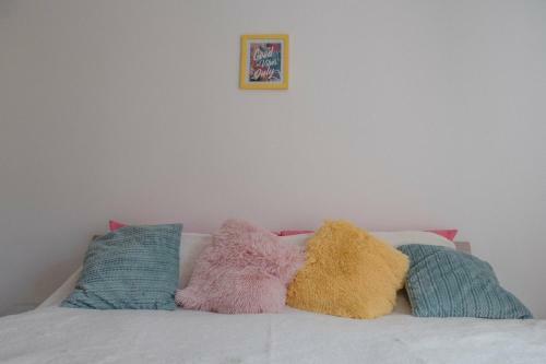 Good Vibes Apartment
