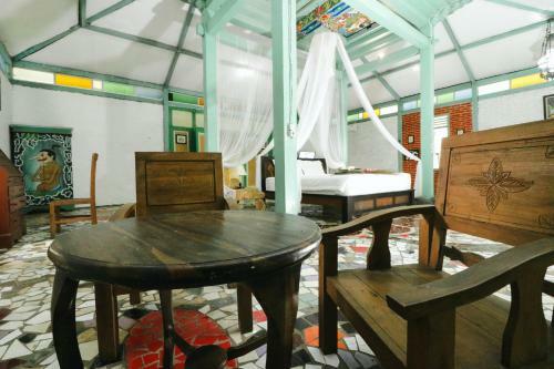 Hotel Kampoeng Semar Borobudur