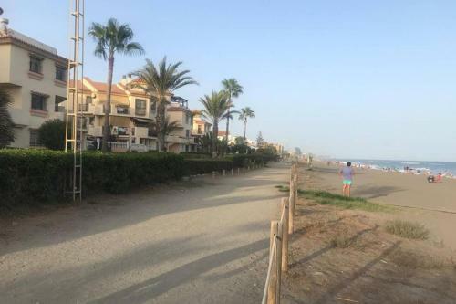 Apartamento Primera L�nea De Playa