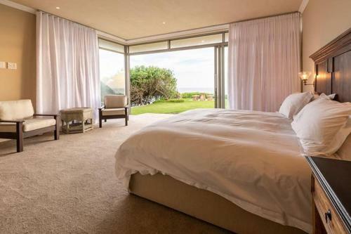 Van Aardtspos Guest House