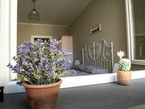 Bed & Breakfast Sa Domu Stravanara