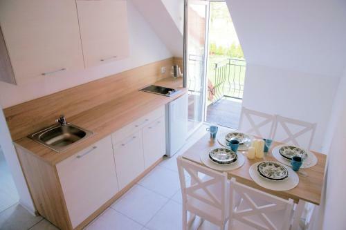 Koral Apartmenty