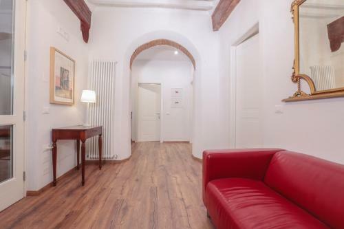 Hostal San Pierino Charming Rooms