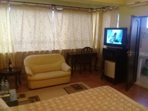 Osy Grand Hotel