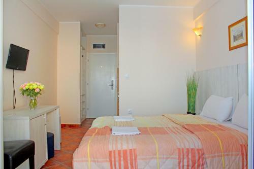 Mila & Aleksandr Apartments