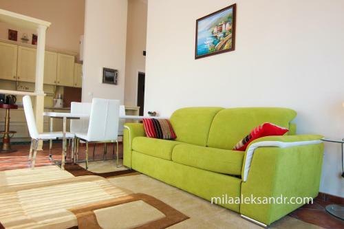 Mila & Aleksandr Apartments