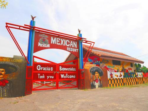 Hotel Mexican Resortlampang