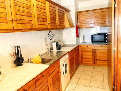 Sea View Apartment In Praia Da Rocha