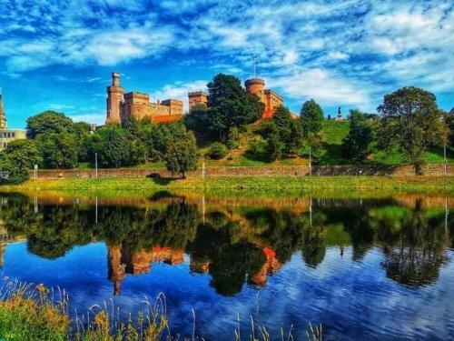 Inverness Holiday Apartment - 2 Bedroom
