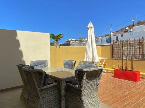 Los Cristianos 3 Bed Luxurious Villa