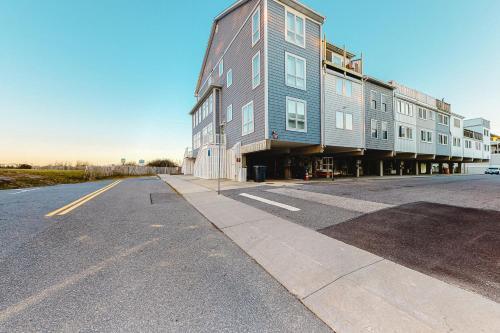 Sun Village Townhouse 7