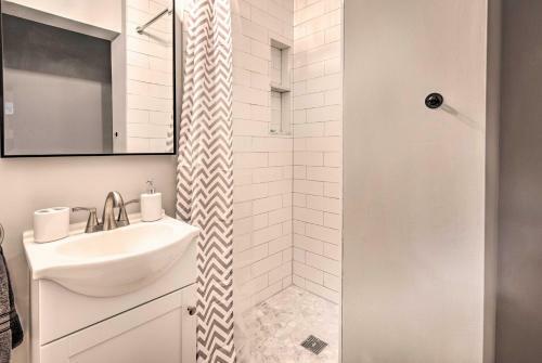 Laconia Hideaway Less Than 2 Miles To Lake Winnipesaukee!