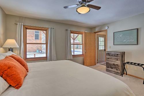 Keystone Getaway Cabin With Mount Rushmore View