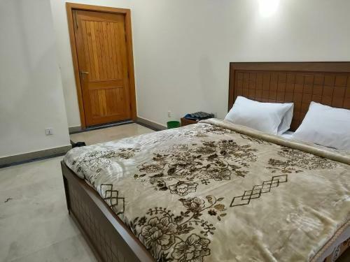 Bed & Breakfast Gb Lodging House, Islamabad