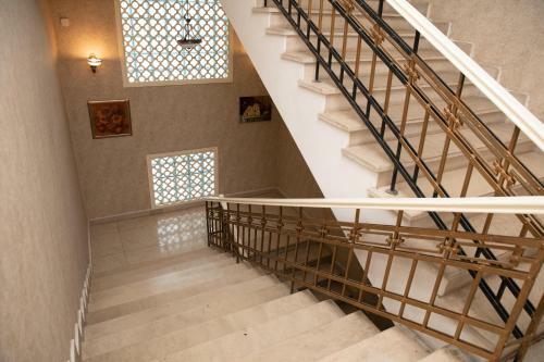 Empire Hotel