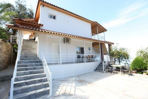 Apartamento Vila Riza Veliu