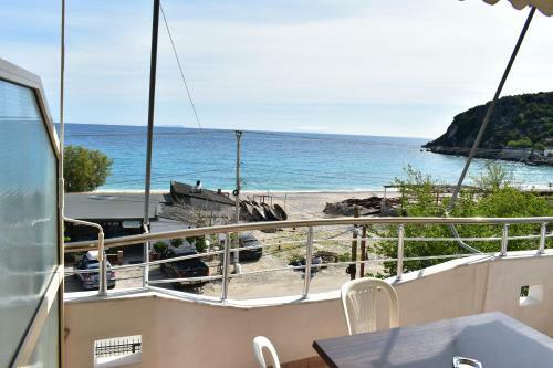 Antonis Hotel