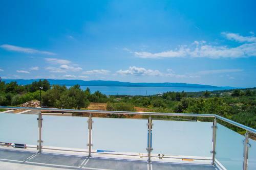 Villa Nikola - Big Terrace Apartments