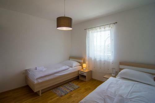 Villa Nikola - Big Terrace Apartments