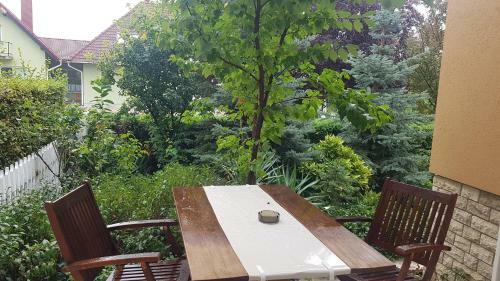 Apartamento Szenczi Vend�gh�z