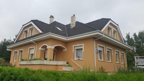 Apartamento Szenczi Vend�gh�z