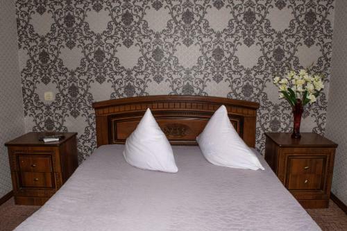 Hostal ????????