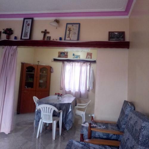 Hostal Friends Of Jesus Community