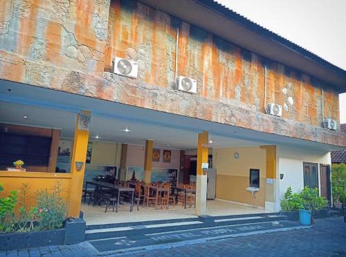 Oyo 90818 Hotel Puspa Indah 2