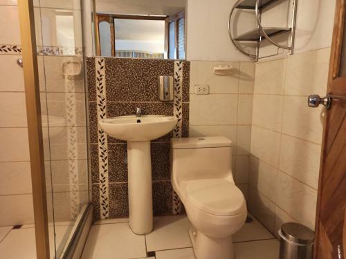 Bed & Breakfast Hostal Titikaka Maria Reich