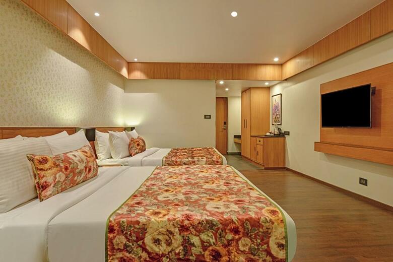 Hotel Summit Montana Suites & Spa
