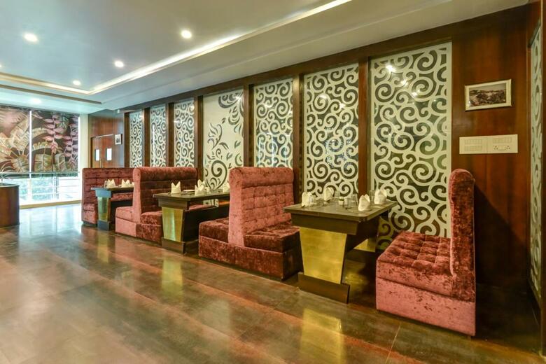 Hotel Summit Montana Suites & Spa