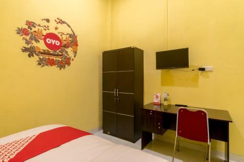 Hotel Oyo 447 Hutasimo Residence