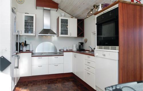 Holiday Home Kirkedalsvej