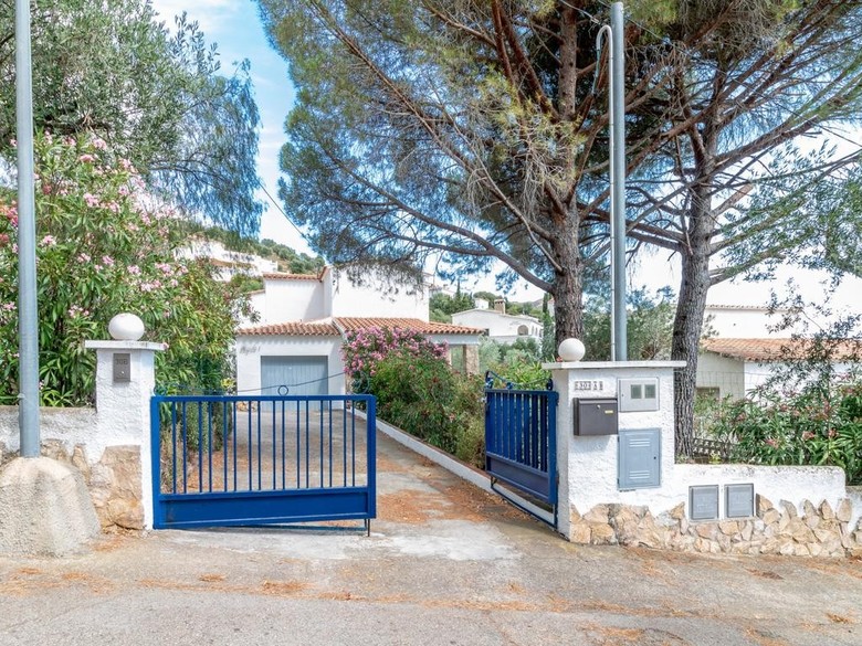 Holiday Home El Mas Fumats