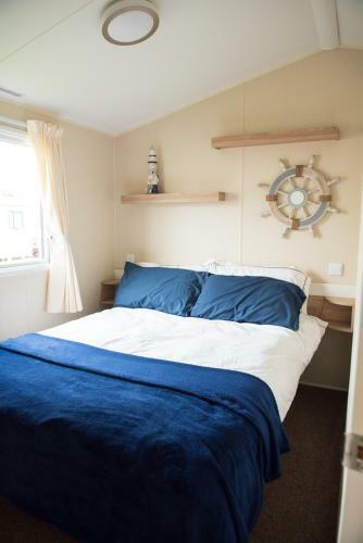 3 Bedroom Caravan -beachcomber Holiday Park In Cleethorpes