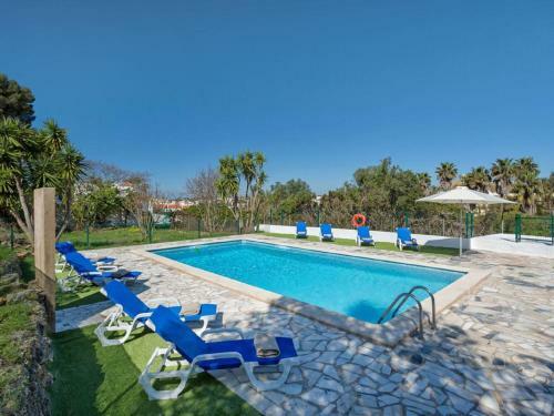 Carvoeiro Peaceful Villa With Pool