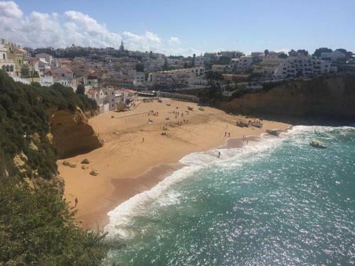Carvoeiro Peaceful Villa With Pool