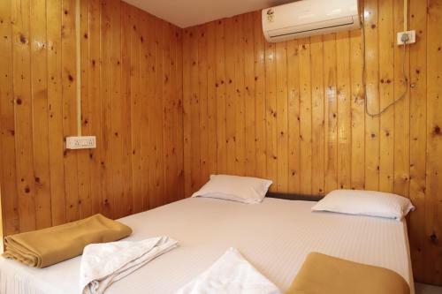 Hotel Orange Sky Inn Holiday Home